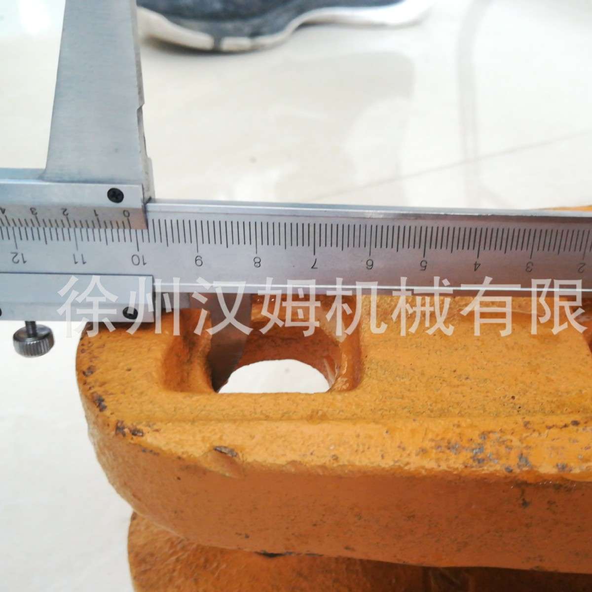 徐工配件徐工装载机原厂备件50G标准斗齿860131324 下单联系客服