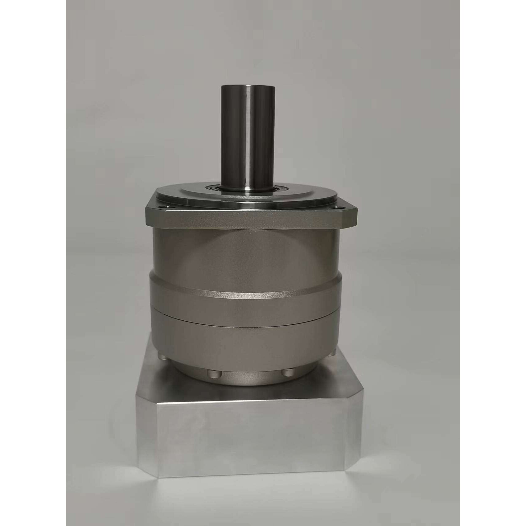 新宝 SHIMPO减速机大量现货供应 VRB-115-5-K3-28HB24 行星减速机