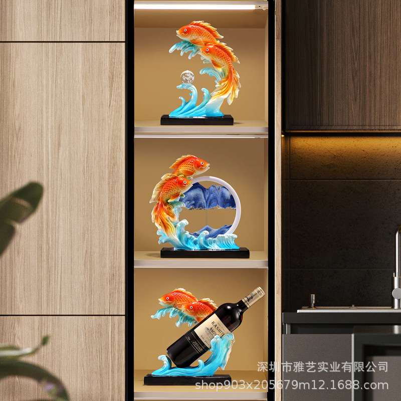 透明酒架年年有余金鱼摆件创意玄关酒柜酒托装饰品树脂工艺品