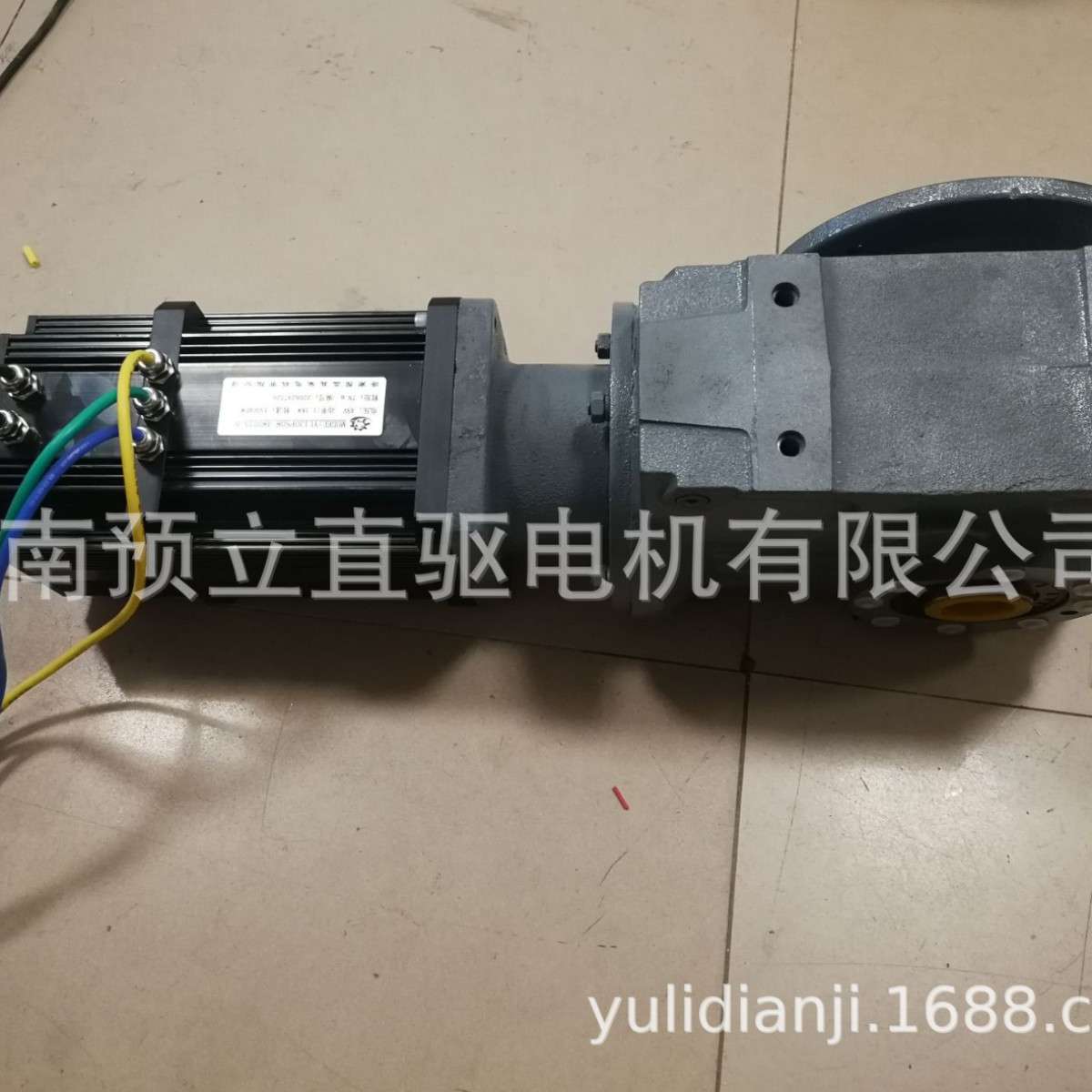 直流伺服 减速电机 1100W 48V 40转 带24V失电抱闸