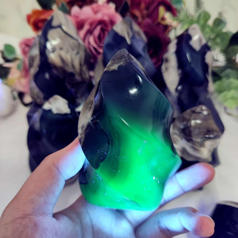 跨境热销天然水晶火山玛瑙火炬桌面装饰摆件雕刻东海水晶工厂直发