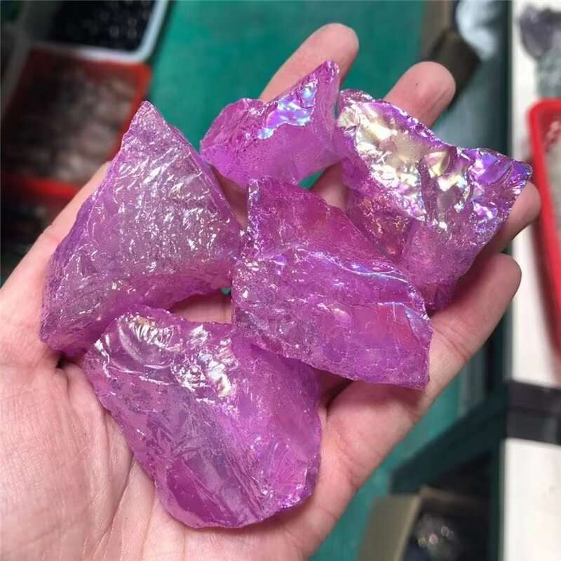 彩色电镀玫红色紫色蓝色水晶原石大块碎石 水晶矿物原石摆设