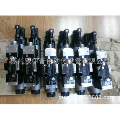 Rexroth变量柱塞泵A10VO45LA6DS/53R-VSC12K01原装正