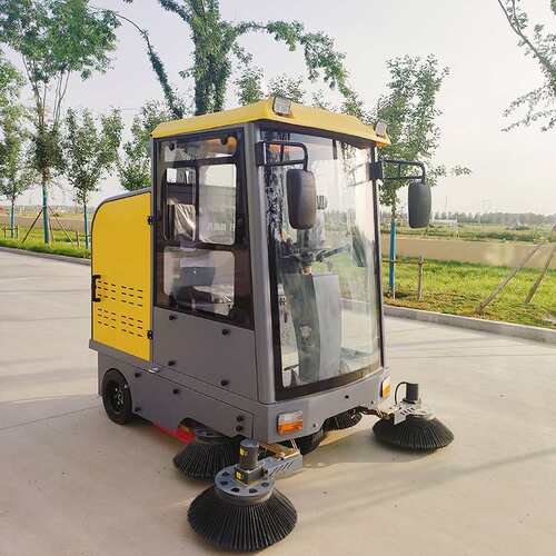 辉煌A1900电动扫地车 工厂车间路面吸尘清扫车锂电驾驶式扫地车