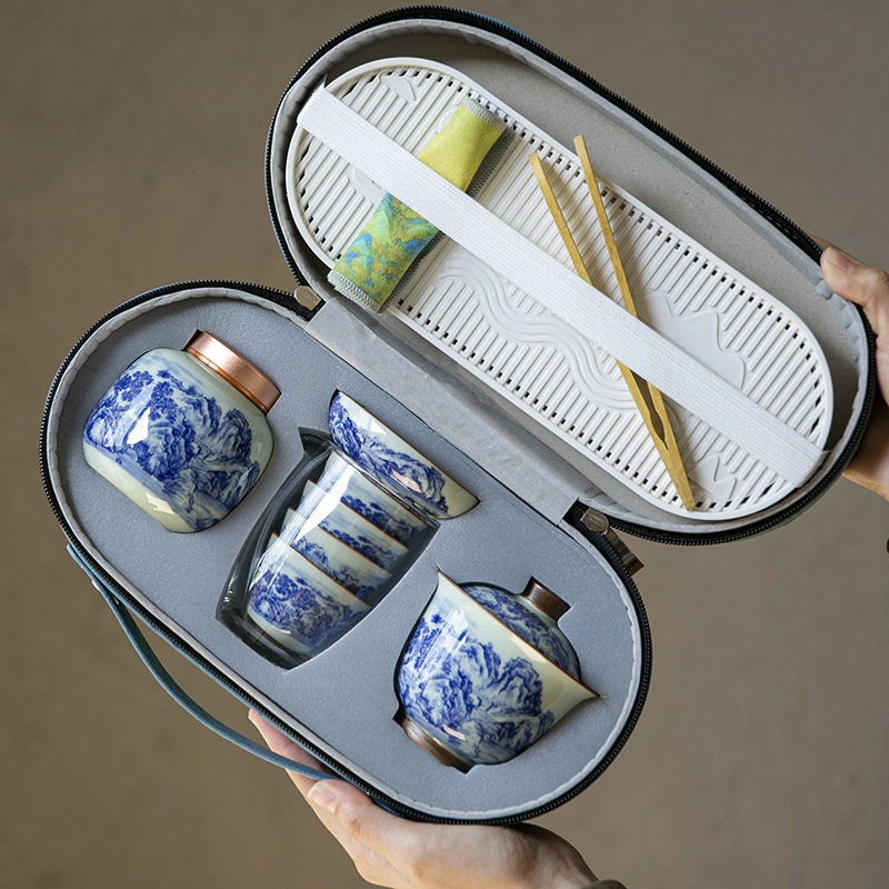 青花瓷山水画盖碗旅行茶具复古釉下彩户外便携式快客杯一壶四六杯