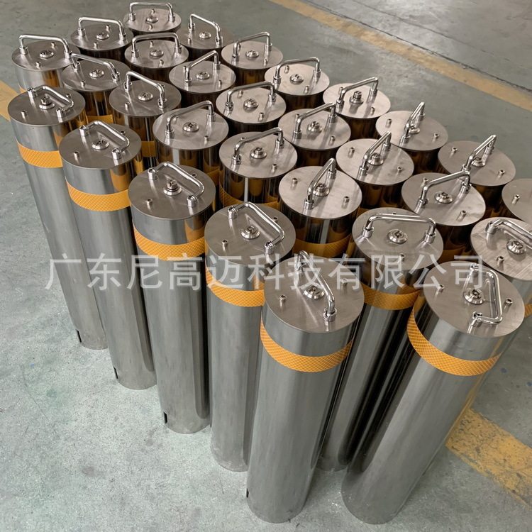 尼高迈带锁移动路桩可拆装