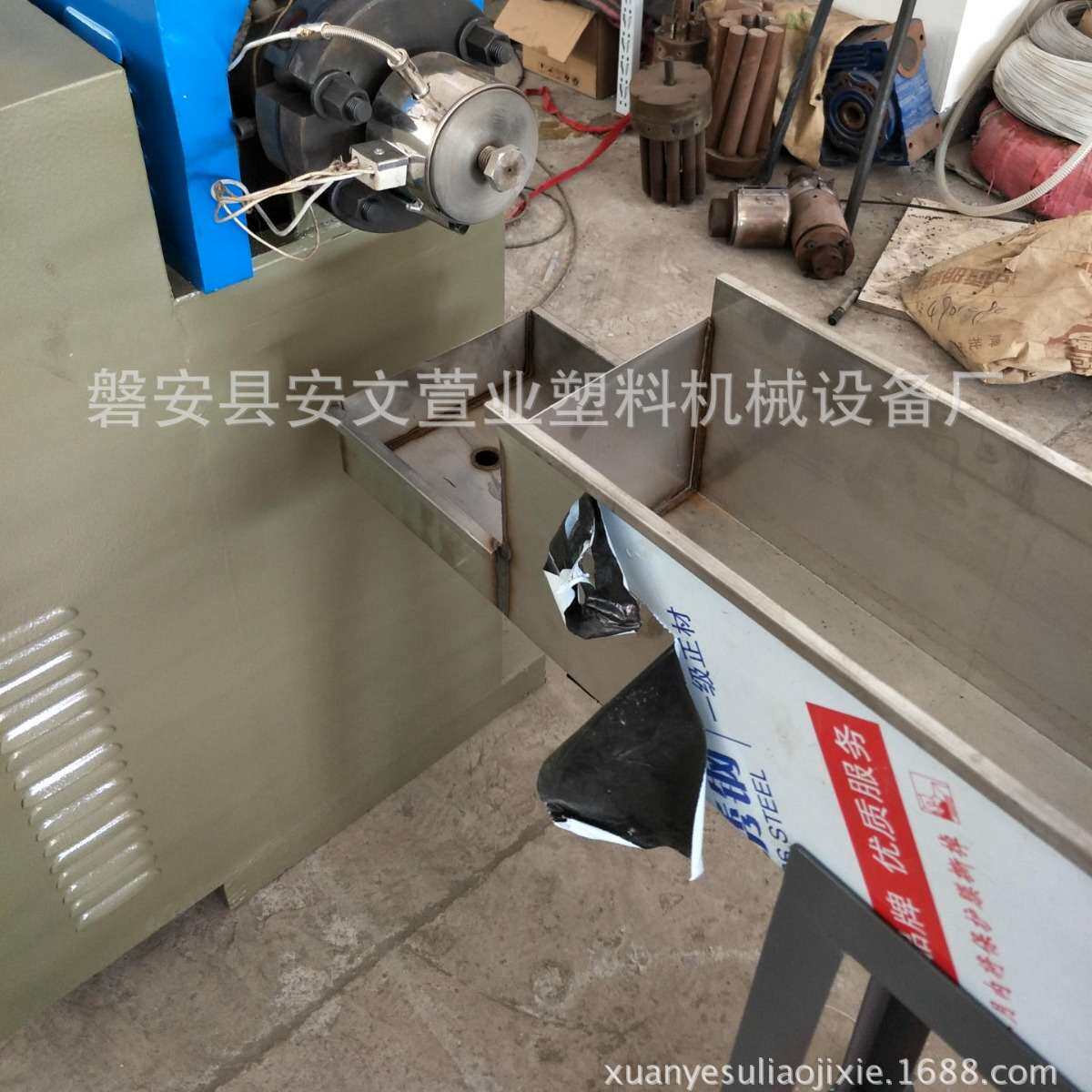 厂家直售塑料弹簧管生产机器泳池管加工设备吸尘器管EVA多功能