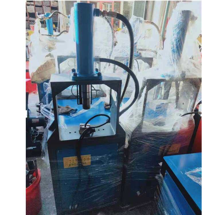 现货直销钢管冲孔机小型电动液压冲孔机不锈钢冲弧机