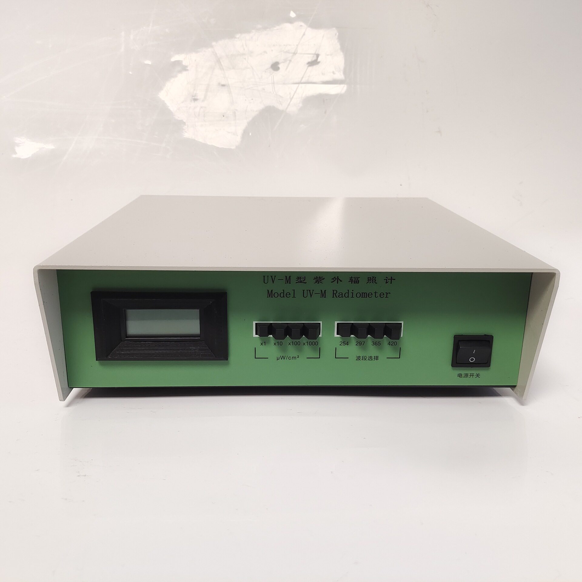 UV-M型四通道紫外辐照计