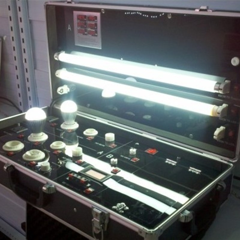 拉杆式LED节能灯展示箱 功率测试箱 对比灯箱6833-7P 灯具检测仪