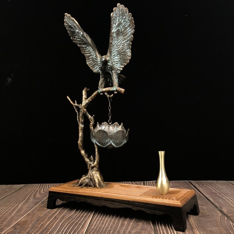铜彩蓝老鹰莲花熏炉摆件雄鹰展翅悬浮吊炉 办公室家居创意工艺品
