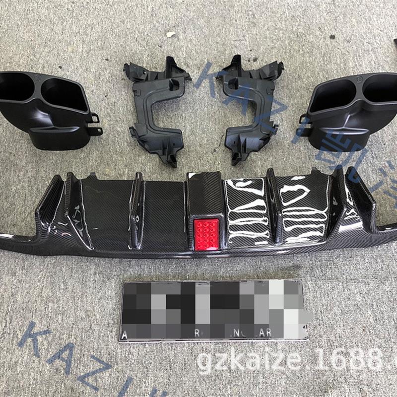 适用于15-18新款奔驰E级W213改装升级碳纤巴博斯前唇