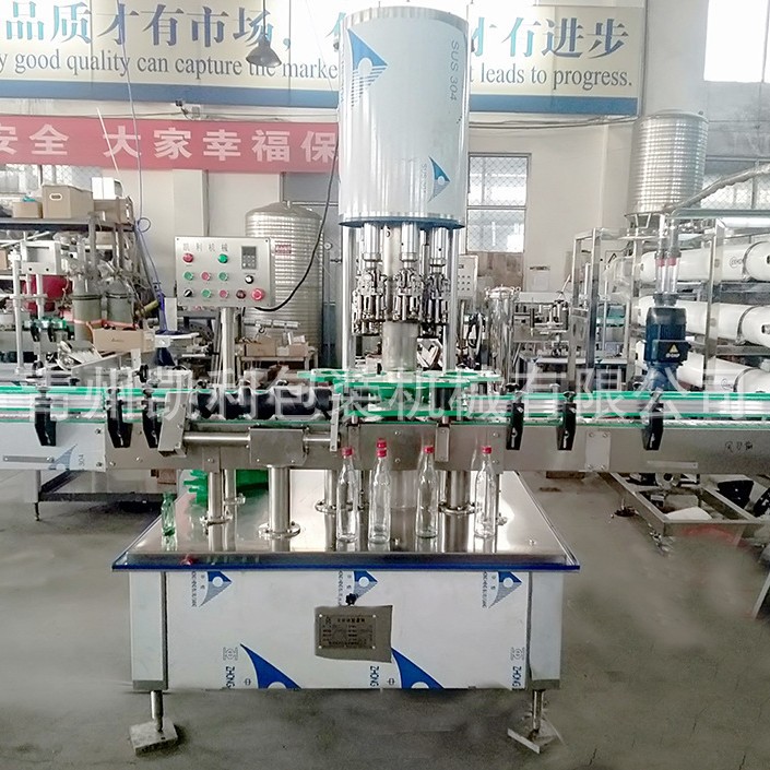 全自动500ml橄榄油瓶封口机 亚麻油盖旋盖机 油盖锁盖机 铝盖轧盖