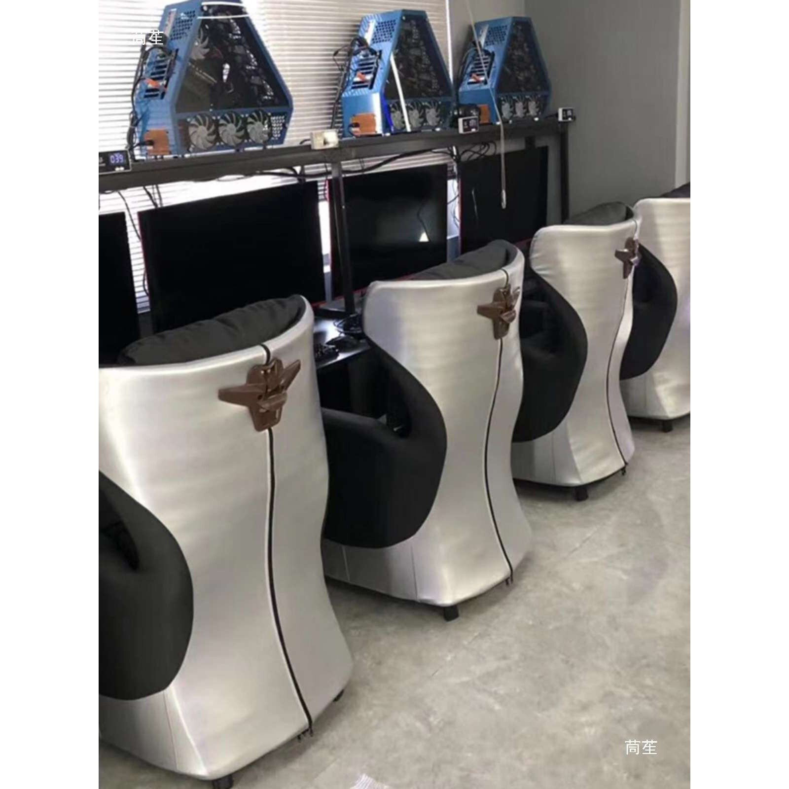 网咖电脑桌电竞酒店沙发网吧上置机箱桌椅套装壁挂机箱桌子双人桌