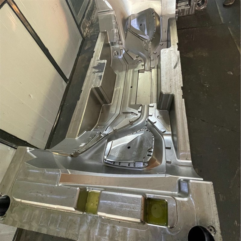 日用品注塑模具i 车灯塑料连接器模具开发制造 餐具模具设计加工