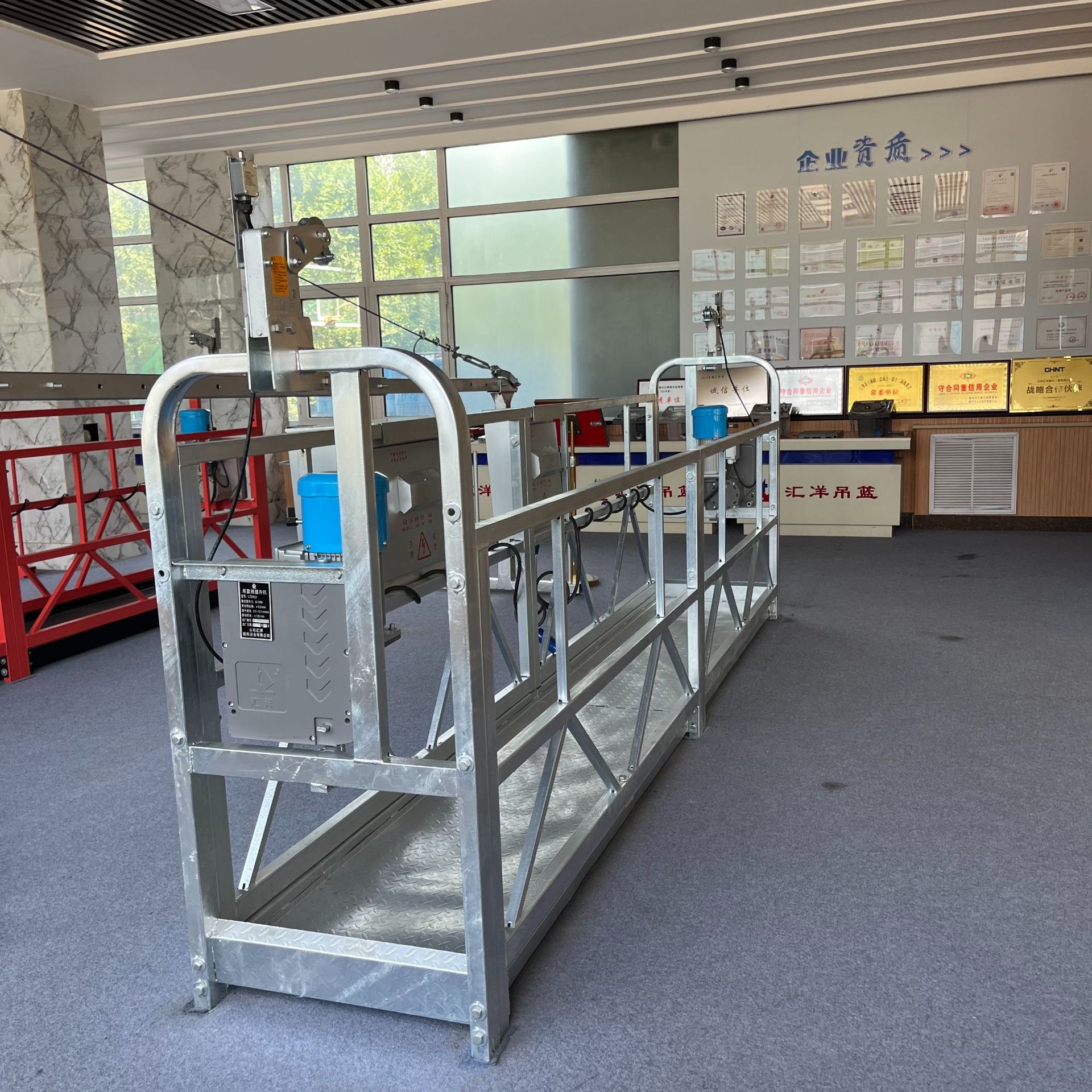 上饶建筑工程电动吊篮 高空作业吊篮厂 汇洋ZLP630电动吊篮