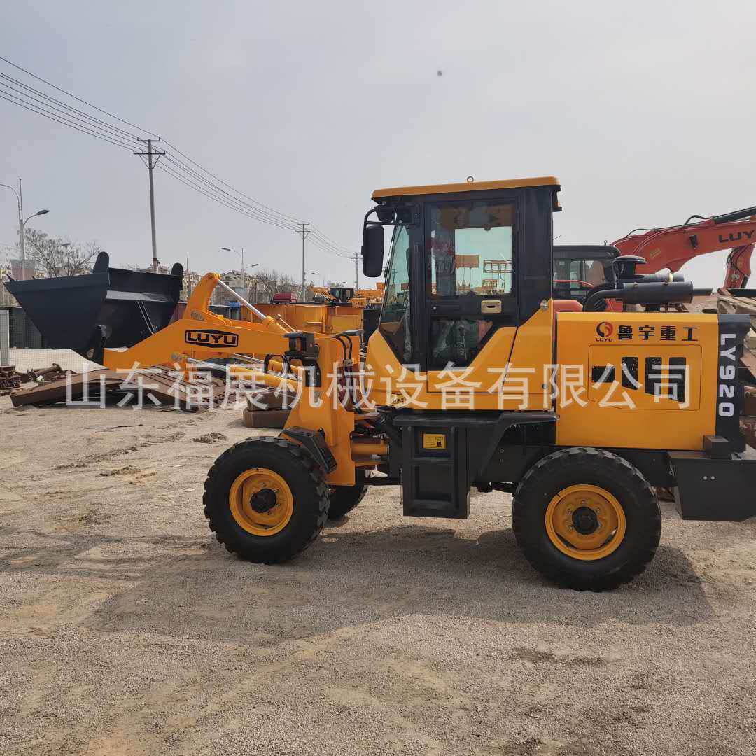四缸轮式无级变速装载机 抓木车920 926型号齐全装载机