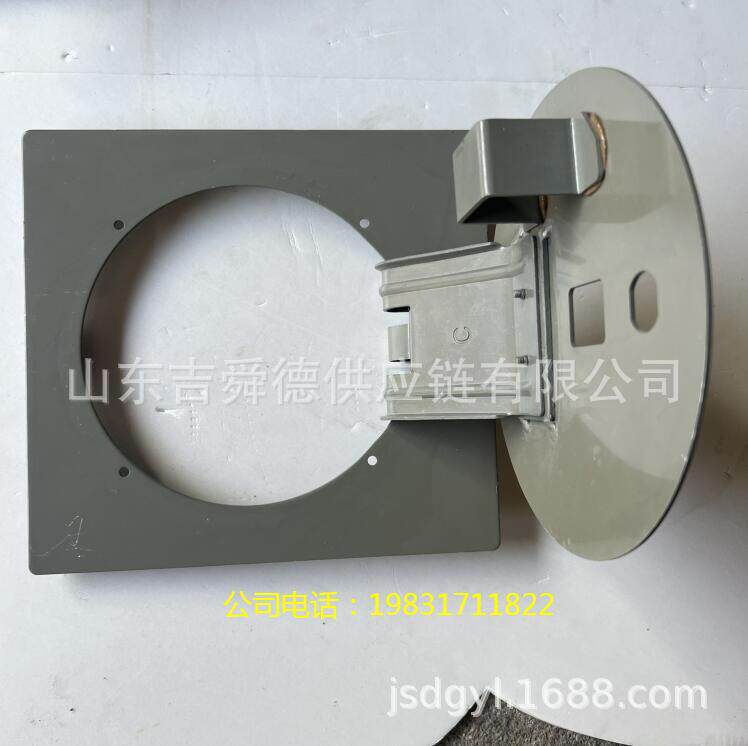 中通客车大巴油箱盖圆形右侧
