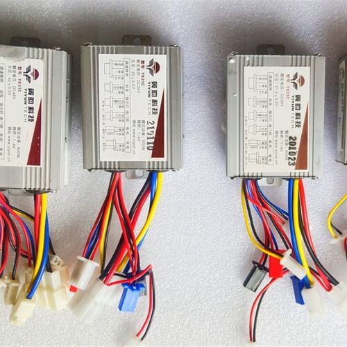 YK31C翼昀500W 800W24-48V海豚电动滑板两轮三轮沙滩车有刷控制器