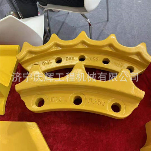 挖机JS220LC马拉头支重轮加厚