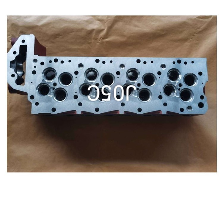 源头工厂直销汽车配件发动机气缸盖J05C日野四缸铸铁缸盖J05C