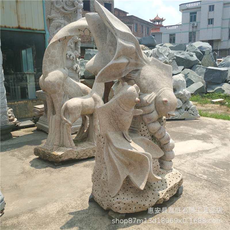 石雕动物仿古景区广场青石晚霞红石雕鲤鱼景观鱼雕塑 园林摆件鱼
