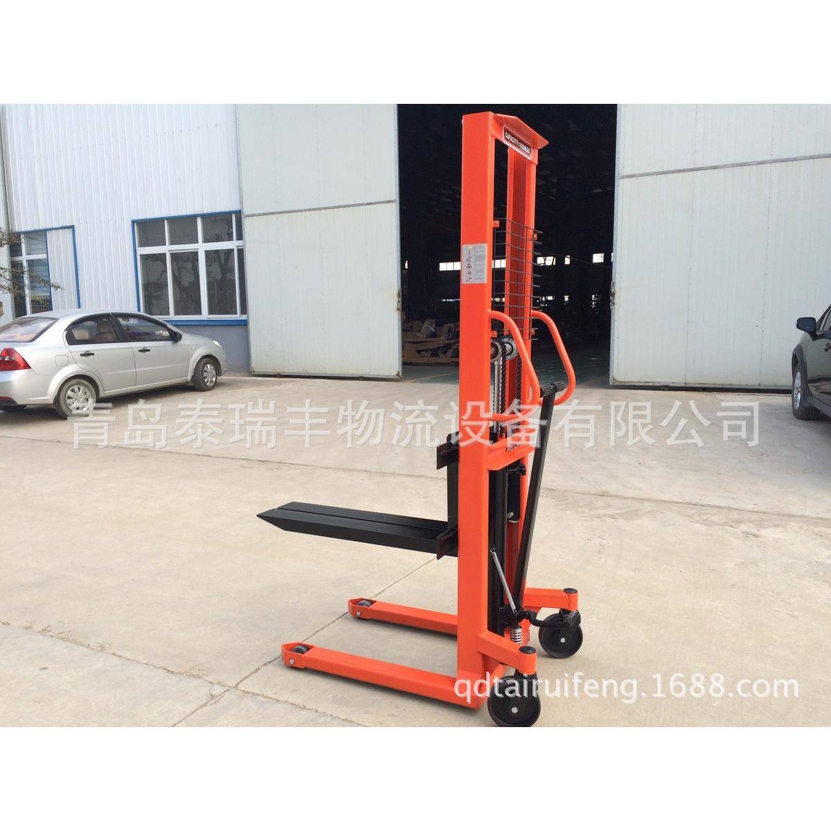 手动液压堆高机装卸车2吨即墨莱西平度胶州黄岛青岛叉车