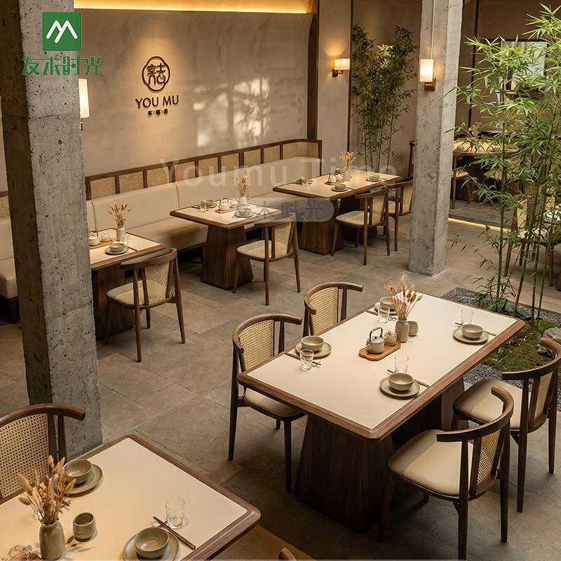 茶楼卡座沙发酒店餐厅料理店实木餐桌湘菜馆藤编商用餐饮店座椅