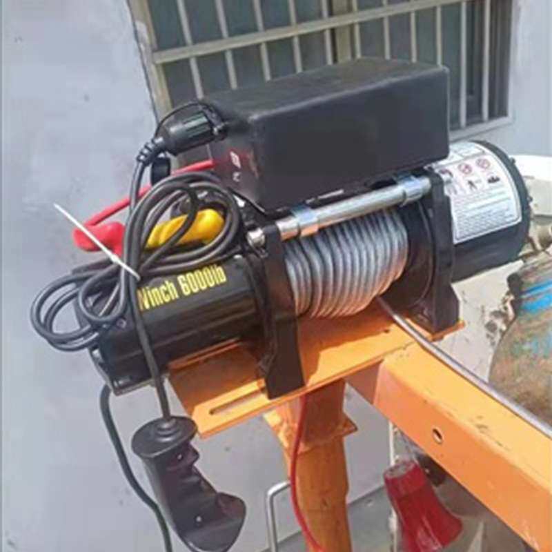 便携式12000磅小型车载电动吊机微型船用绞盘12v24v 电动绞盘