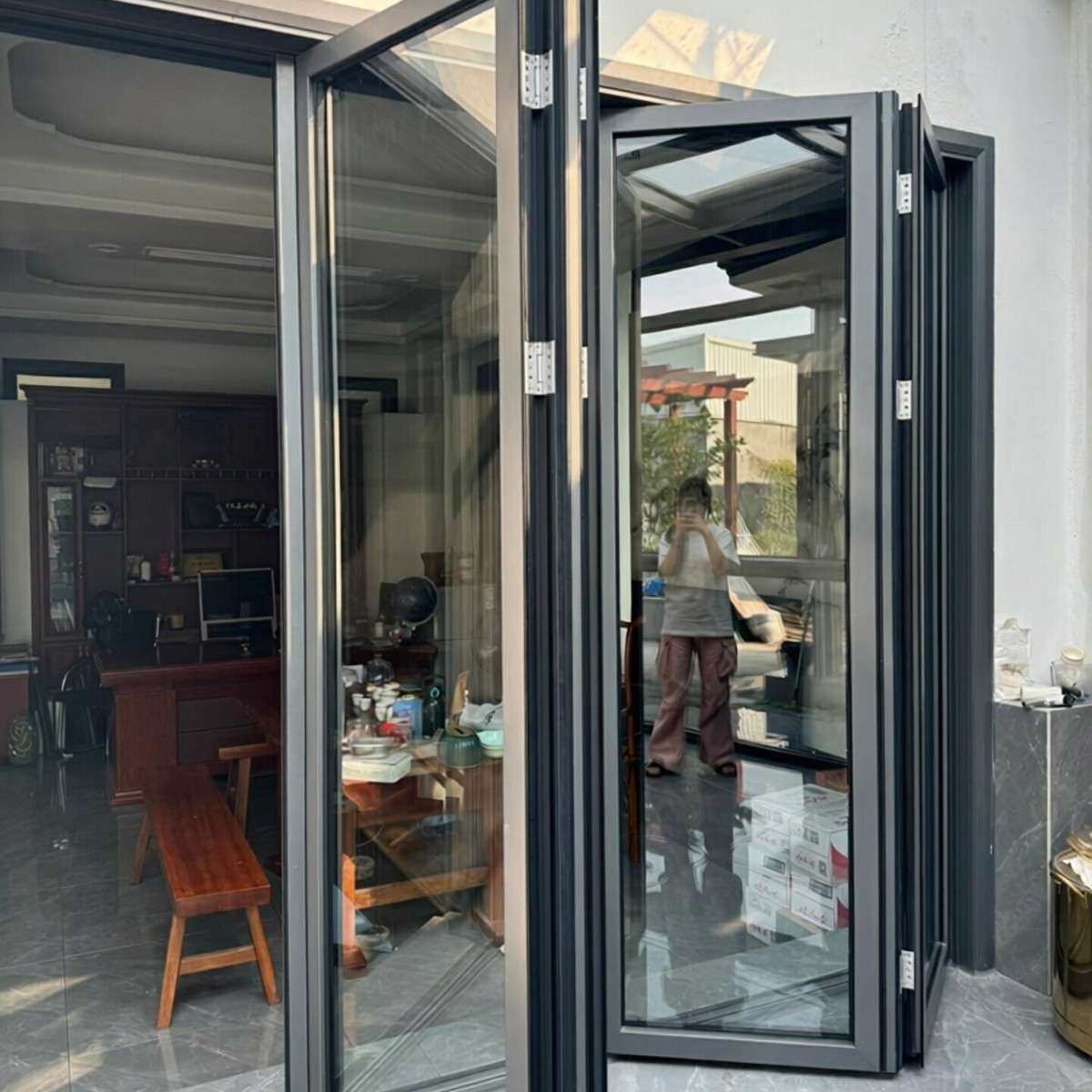 铝型材玻璃折叠门无框全景阳台隔断门酒店办公室商用折叠门