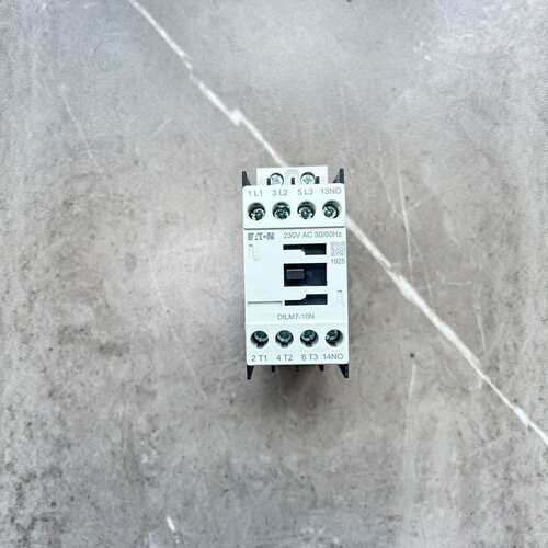 EATON/伊顿穆勒 DILM7-01N(24V 220V50/60HZ)交流接触器7A