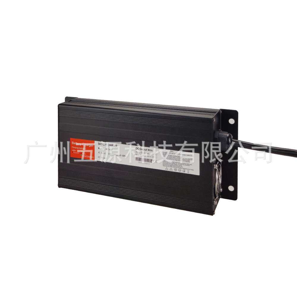 25.2V 29.4 V30A锂离子电池充电器工业叉车 扫地机智能铝壳充电器