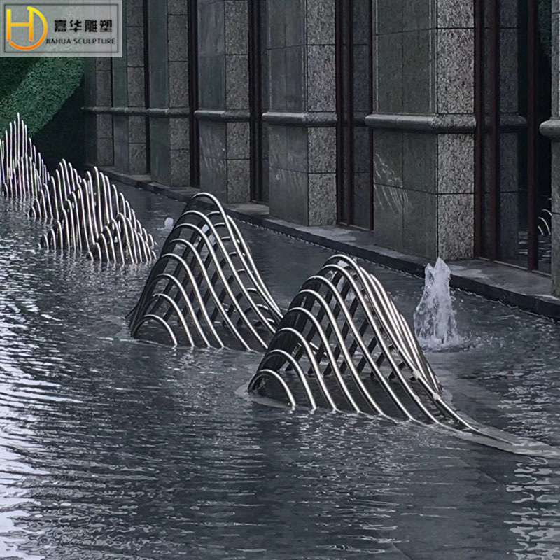 楼盘水景不锈钢假山雕塑城市房地产景观水池金属雕塑假山制作摆件