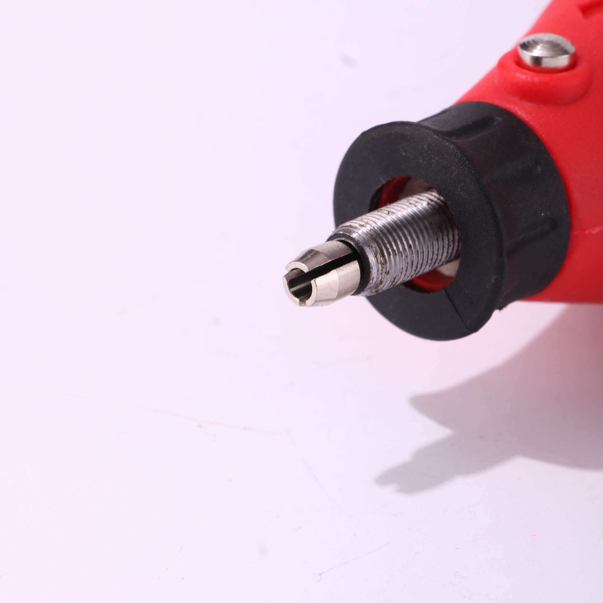 仔猪磨牙器电动磨牙棒猪崽用小猪仔磨牙器猪场养猪养殖设备