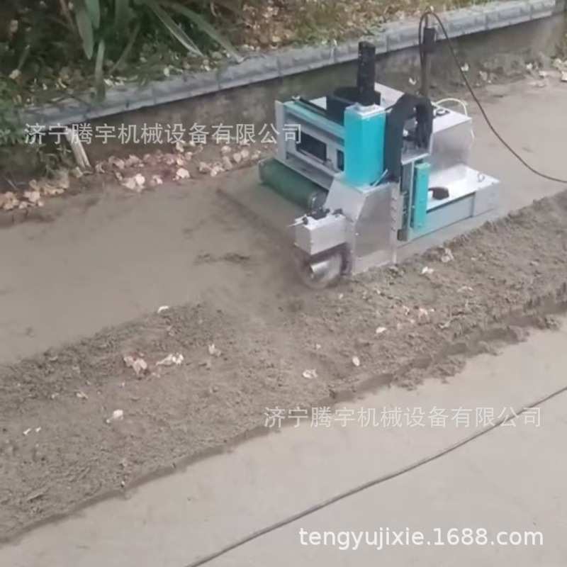 地面整平机器人 腾宇牌砂浆摊平机器人 装修铺贴用地面找平机器人