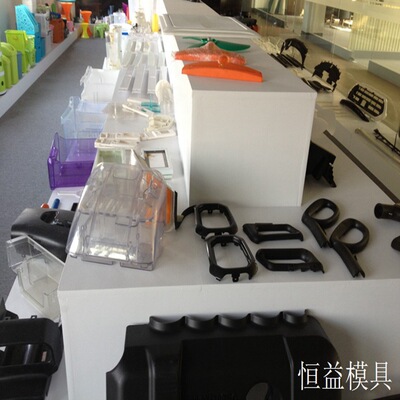 PE鸡笼底脚滑片隔框注塑模具