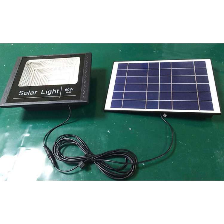 LED新款太阳能20W 40W 60W投光灯,路灯