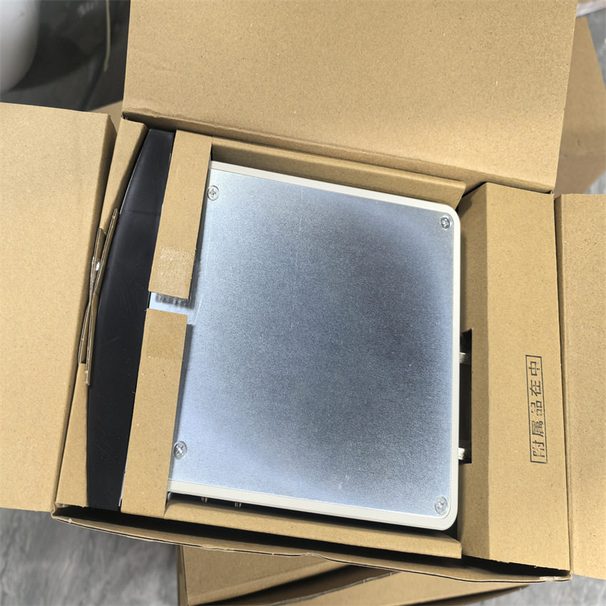 InvictaBSIR31振动器扎带