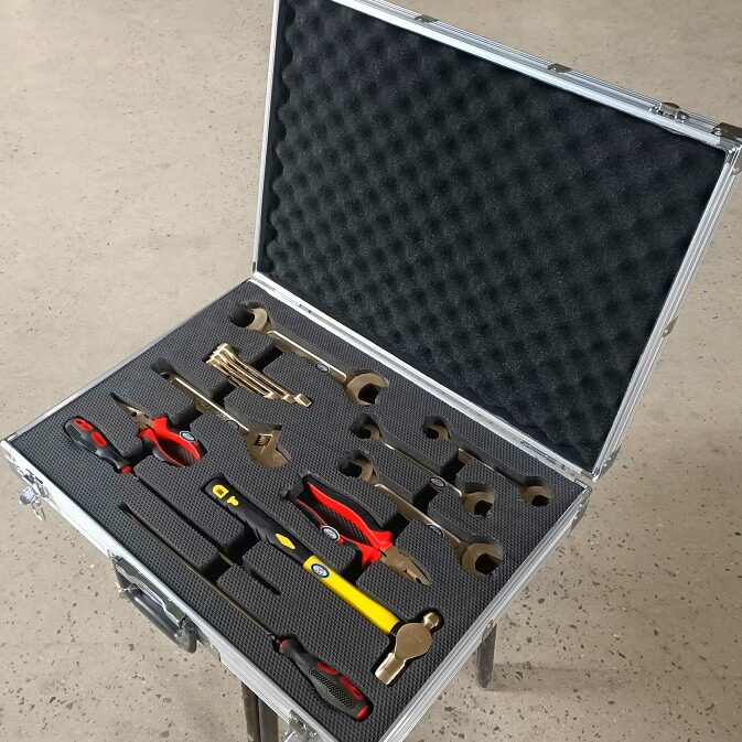 欧逸 吉防牌防爆工具箱 铝青铜 铍青铜 无火花工具28/17/26/件套