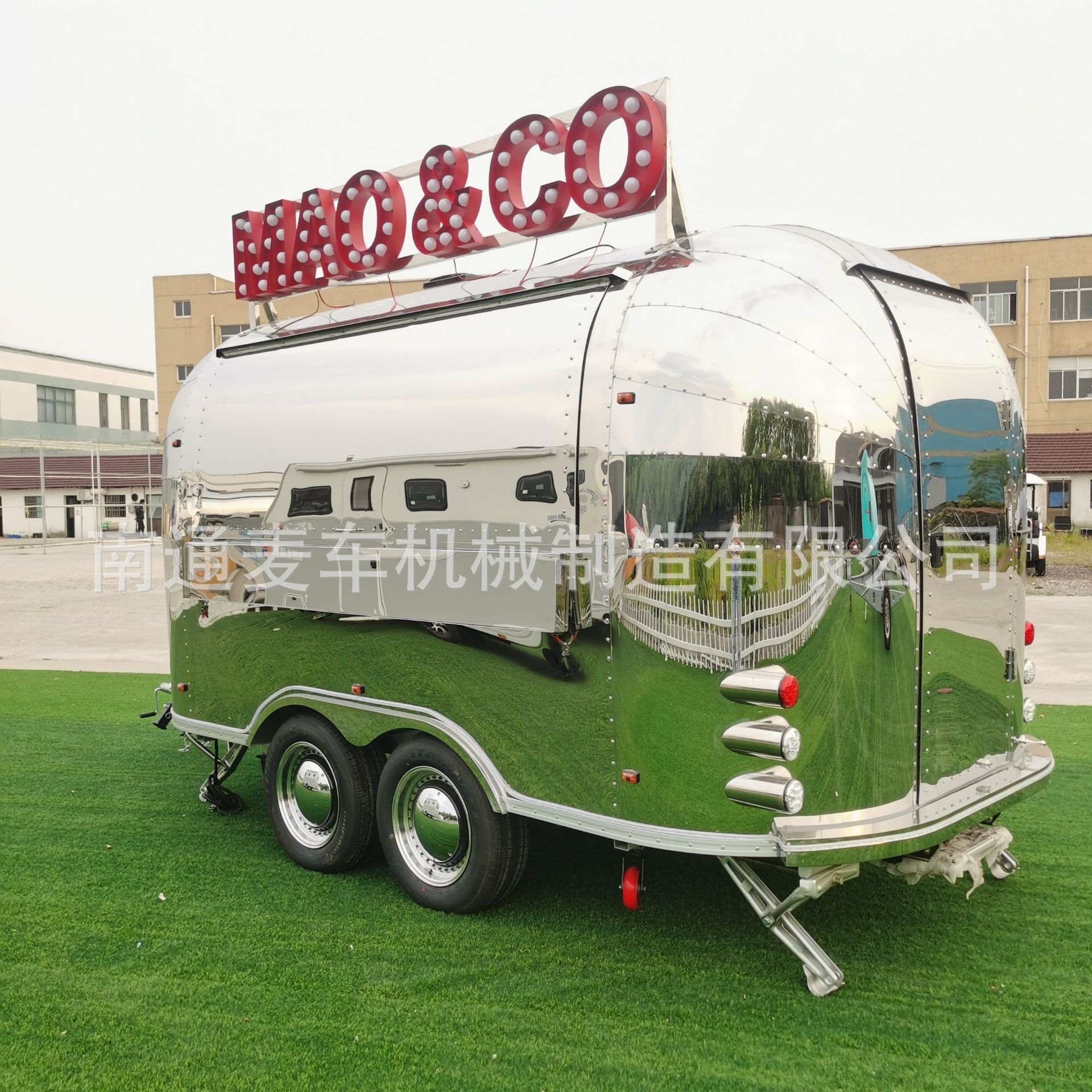 新西兰网红镜面不锈钢餐车