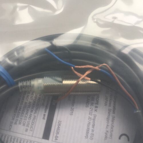 接近开关  E2QE-X2F1