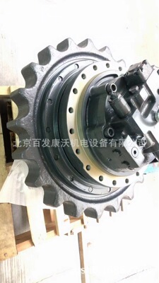 SD70土方压路机配件液压泵总成
