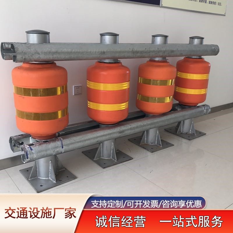 高速公路旋转桶防护栏 旋转式黄色EVA滚转筒转子筒防撞桶护栏