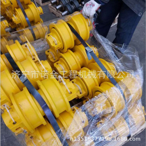 推土机TY220拖轮155-30-00231拖链轮四轮一带