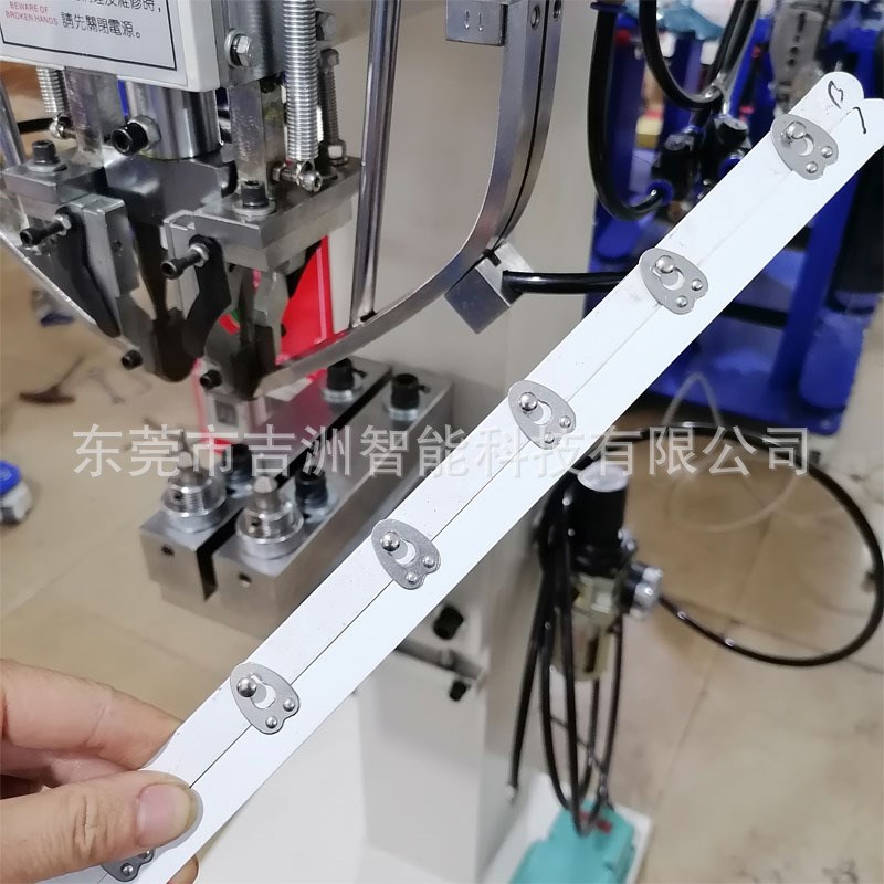 气动自动铆c钉机 双头铆钉机 服装辅料铆钉机 五金配件非标铆钉机