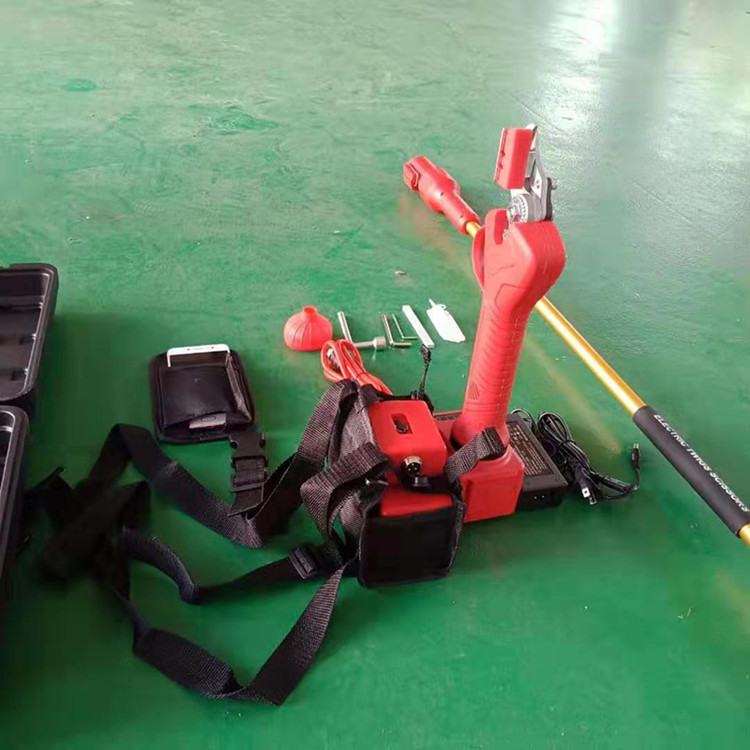 林业修剪树枝工具 锂电池手持轻便剪树机 杨树加长高枝剪枝机