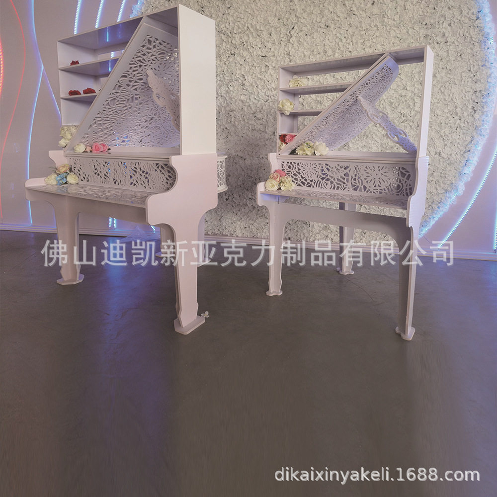 PVC钢琴婚礼场地布置下单咨询