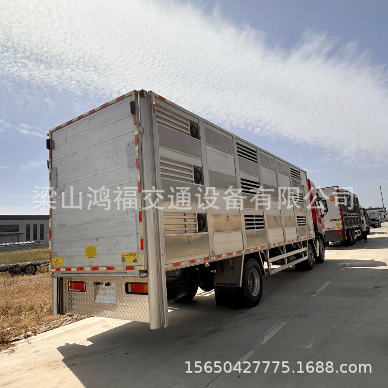 铝合金二层畜禽运输半挂车
