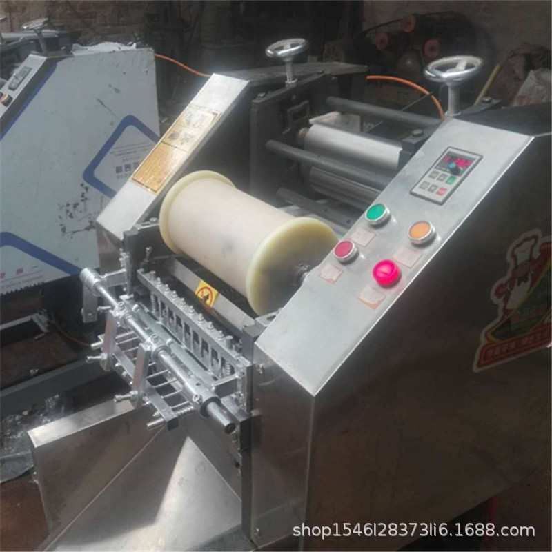 卡通形状面制品设备卡通面机器 蝴蝶形状面片机养生面条机器