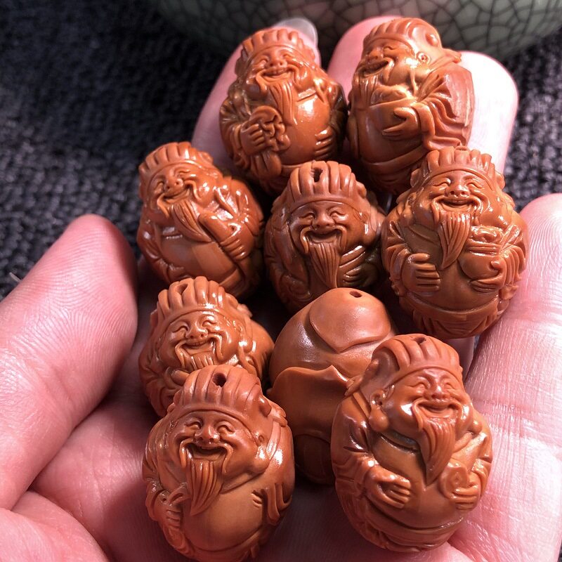 厂家直销【包衣八大财神】橄榄核雕刻精致老油核雕刻喜庆量大价优